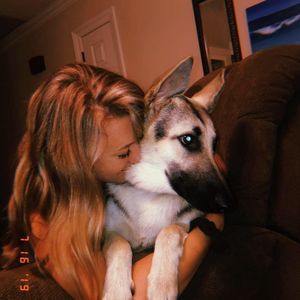 Meet your Posher, Meredith